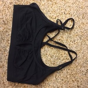 Prana sports bra cross cross back size M